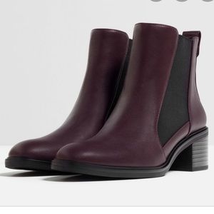 NEW - Zara burgundy Chelsea boots size 9.5/40